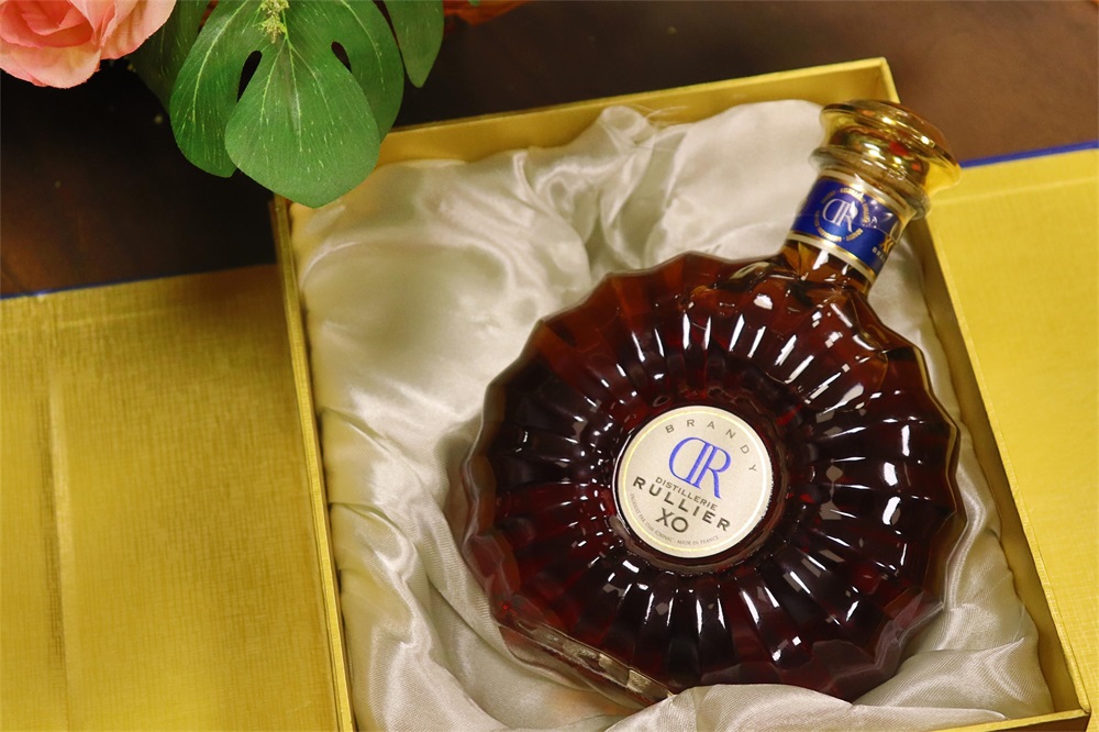 午夜成人黄色视频代理红酒要多少资金支持